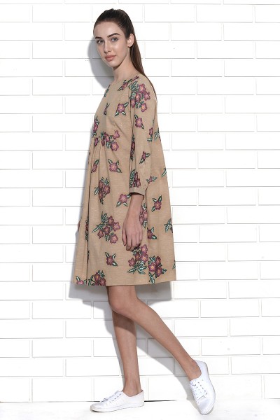 Popignac floral embroidery  dress